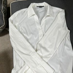 Lafayette 148.   Size 6. Gorgeous white tailored white blouse